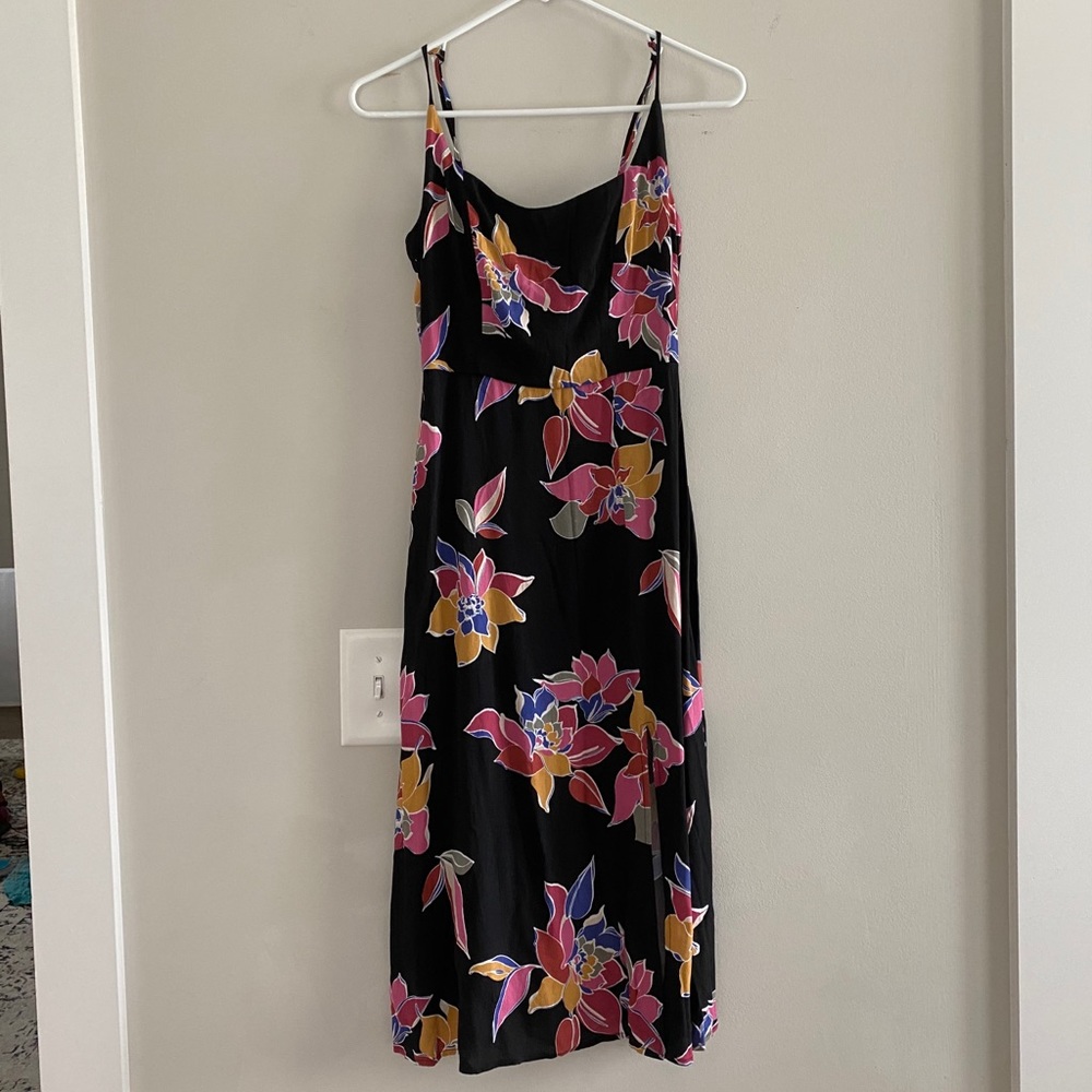 Rowa dress midi length
